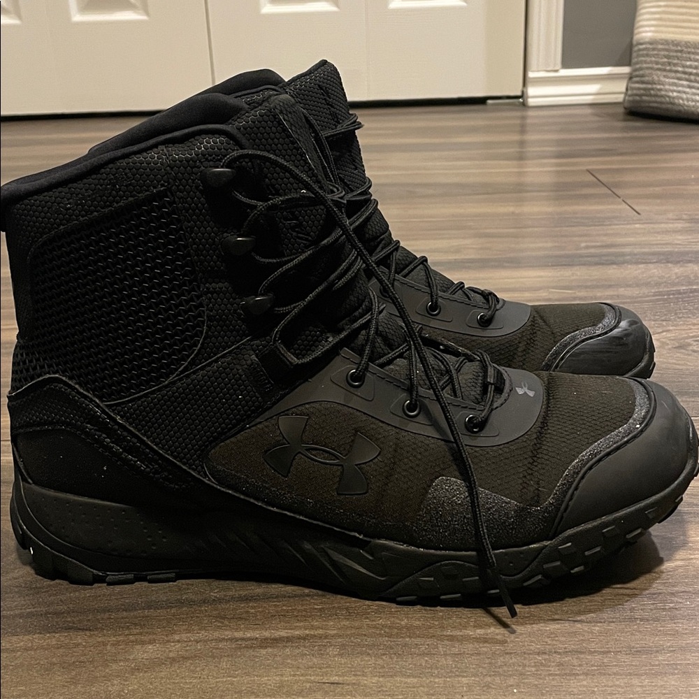 Under Armour Black High-Top Boots